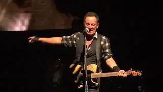 Bruce Springsteen - Drive All Night (Live in Perth, Australia 27th Jan 2017)