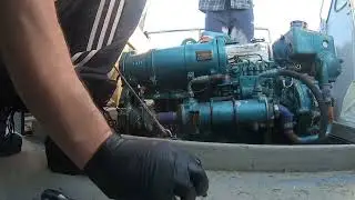 boat maintenance / diesel bug 25ft fishing boat