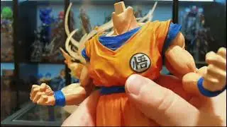 Unboxing m&ocirc; h&igrave;nh Dragon Ball Son Goku White Hole studio