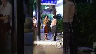 #shanghai #streetstyle #fashiontrends #fashionweek #fashionstyle