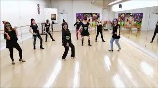 Wiggle Freeze ~ Line Dance
