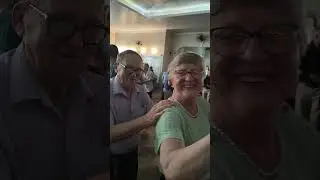 Muito divertido em Canguçu no salão clube armonia 