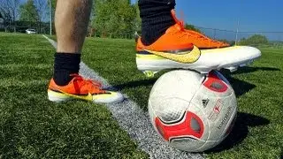 Cristiano Ronaldo: Nike Mercurial Vapor IX 9 CR7 Unboxing by f247