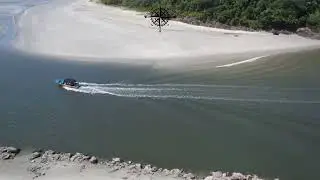 Guara&uacute; Peru&iacute;be Brasil , passeios de barco