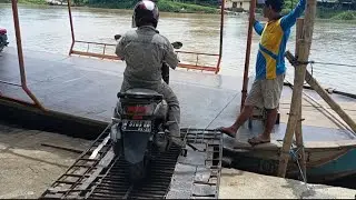 NAIK PERAHU ASIK JUGA YA