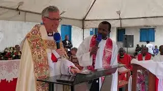 Culte prémisses de l'évêque Gordon cathédrale Anglicane de Goma