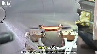 Welding the rackers 焊刮刀