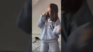 R&eacute;els Instagram: Elina solomon avec fourchette le chat (15/1/23)