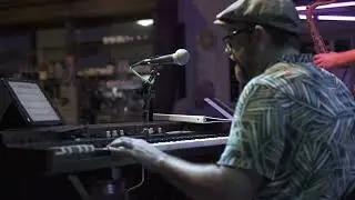 Jam on A Train - Adam Ray Funktet live at VZD's