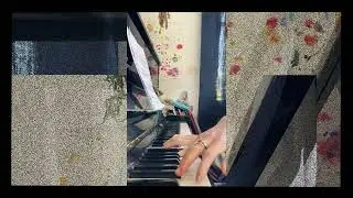 PIANO clip phone another