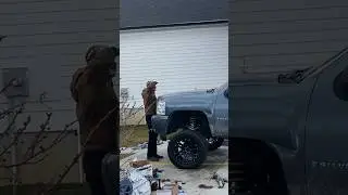 5&rsquo;11-6ft vs Maxtrac 7-9in Lift MAXED OUT!!  #chevy #chevysilverado #maxtrac #liftedtrucks