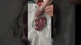 Vacuum bag steak for sous vide
