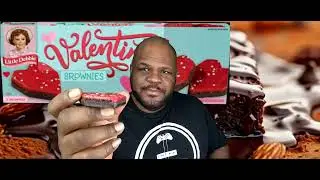 Little Debbie's Valentine Brownies!!?? MalcolmRichmondVlog 