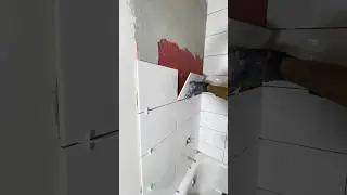 Tiling a bathtub in 45 seconds #tips