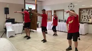 Překvapení pro novomanžele