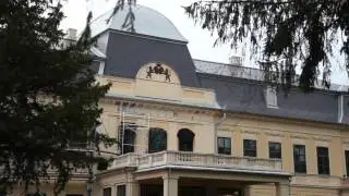 H&eacute;tk&ouml;znapok &eacute;s &uuml;nnepek az alf&ouml;ldi kast&eacute;lyokban - A gyulai Alm&aacute;sy-kast&eacute;ly &eacute;vsz&aacute;zadai