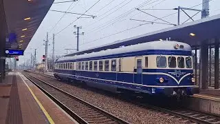 Abfahrt des Blauen Blitz  5145.11 als SZ 17222 in Strasshof am 13.12.2025 