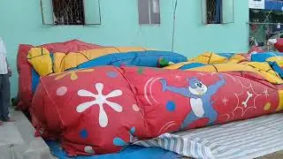 Nhà hơi bơm hơi .