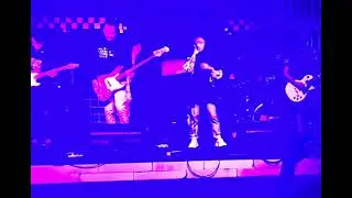 Pergilah Dengannya Live Performance (Video & Audio Amatir) Paramore Night Bandung 2023 - Plantica