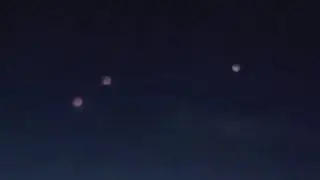 Flashing UFOs filmed from a plane over West Virginia - Pennsylvania border