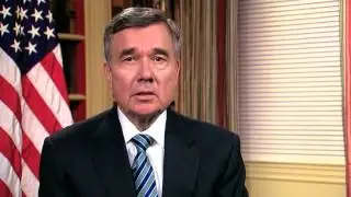 Drug Czar Speaks About Red Ribbon Week