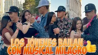 Los Cuchiguapos💃🤠 dándole al bailongo en #chihuahua ❤️