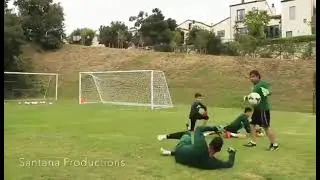 Training, warm ups, drills & skills with Coach Hector 🥅⚽️
