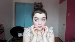 MON CHIGNON HAUT! // MESSY HIGH BUN