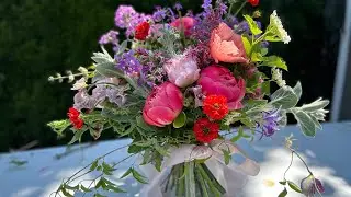 How to Put together a Hand Tied Bridal Bouquet #bridalbouquet#diy