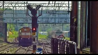 Pune Departure | Parallel Crossing and Camera.... | Indian Railways