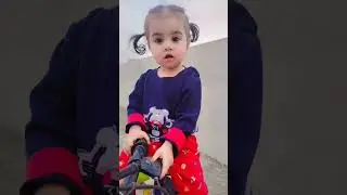 tu har din hor v sohna lagda akhiyan nu #cute_baby #cute_billi 😀😊☺️