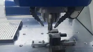 Microfr&auml;ser in Stahl