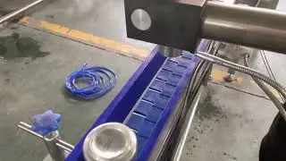 Linx-8830 Inkjet printer to print the expiry date and batch number on can&rsquo;s bottom