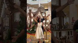 Disney's Grand Floridian Gingerbread House! NEW 25th Anniversary Holiday Treats &Hidden Details