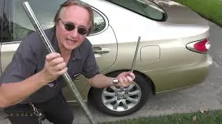 FLATE TIRE How to Change a Flat Tire on Your Car (the Easy Way)