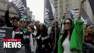 Protestors for abortion rights rally in New York City on Thursday