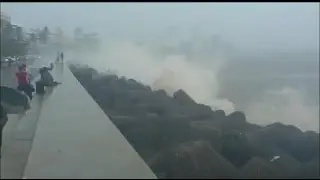 Monsoon High Tides Splash Marine Lines - Mumbai