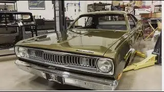 A BODIES EVERYWHERE: 1972 DUSTER 340 & '69 'CUDA 383