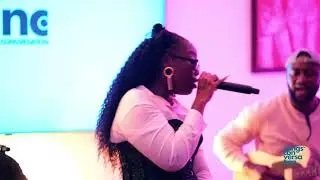 Ria Boss - Kisses under Moon | Songs in Conversation