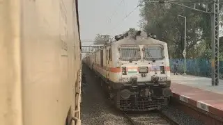 Massive Crossing! Charlapalli Special Meets India's Longest Humsafar Express at Full Speed/ Railfan 