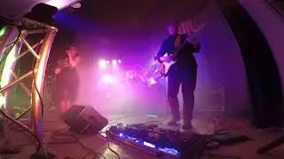 Gimme Gimme Gimme - the Hillo (cover, original: Abba)