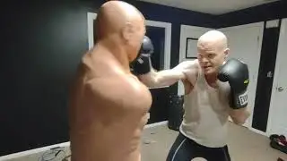 20 Minute Heavy Bag HIIT Workout &ndash; INTENSE Boxing Conditioning!