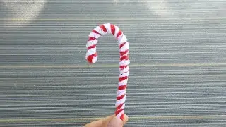 Only two 2pc of Pipe Cleaners Make Candy Cane Tutorial#diycrafts#chrismascraft#pipecleaners#chrismas