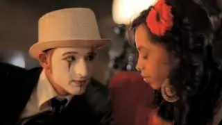 QBell - Spot 2012 Sky e Mediaset