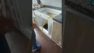 - Cambio de cocina tradicional por encimera y horno empotrado -