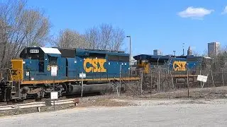 CSX Mixed Mainfest Freight Train Q370 In Baltimore