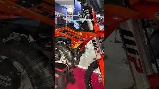 Una ktm 500cc 2 tiempos de motocross #2stroke #ktm #ktm500 #motocross #2tiempos #ktm2stroke #offroad
