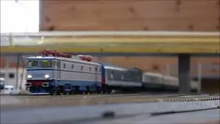 A806/305 