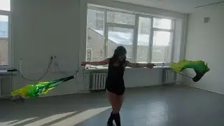 SamIRA dance improvisation - Nevermore