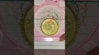 Zabawny kwitnący spirograf geometria helisa sztuka #asmr #spirograf